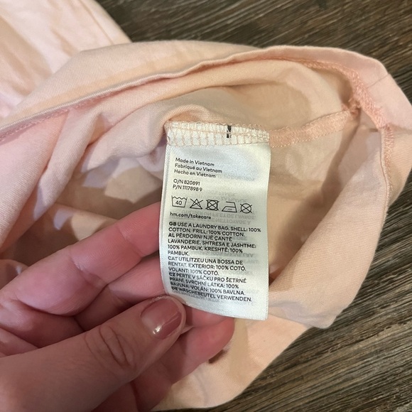 H&M Flounce Trimmed Jersey Dress - Picture 5 of 6